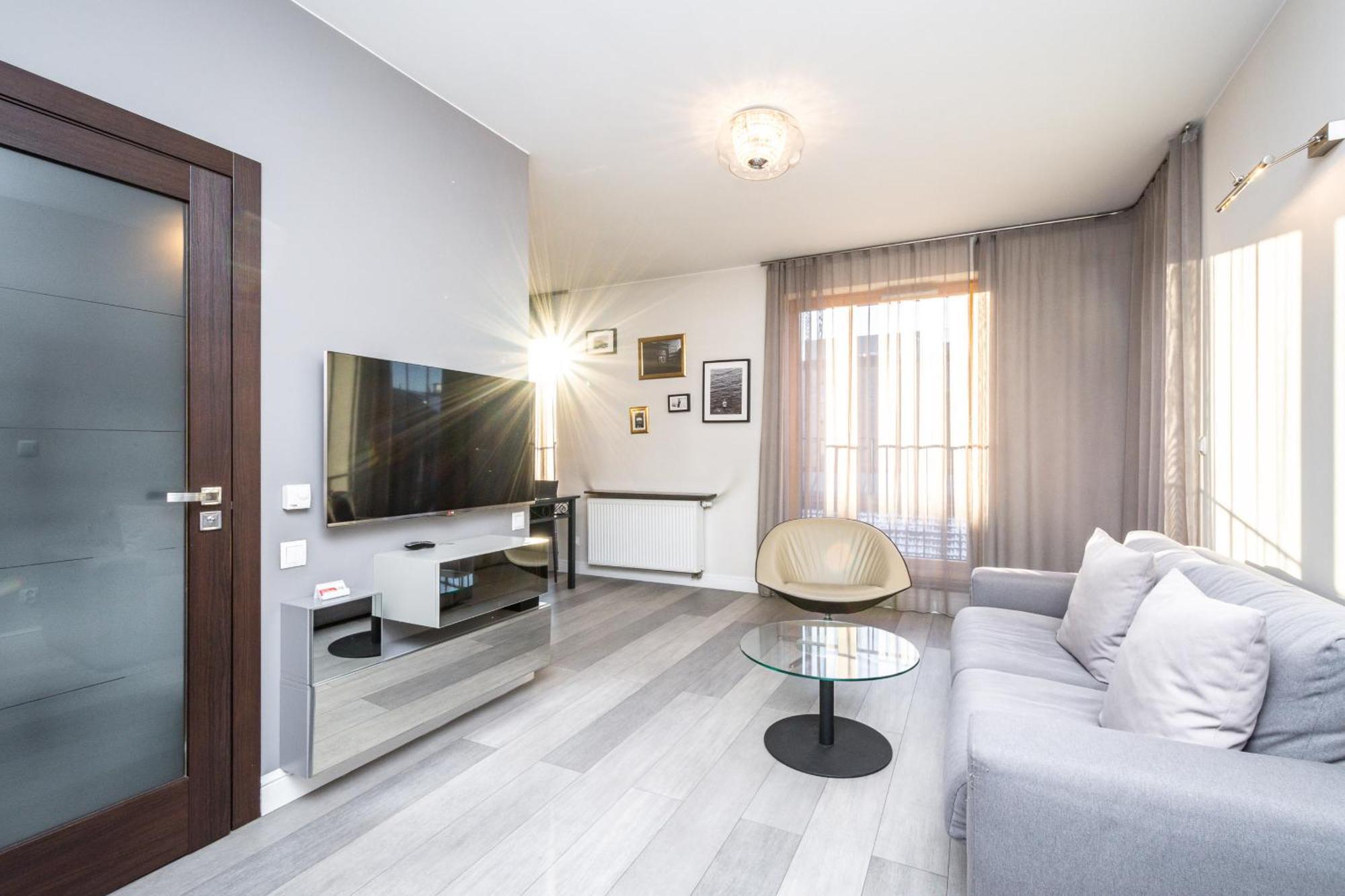 Rentplanet - Apartament Lubicz Cracovie Extérieur photo